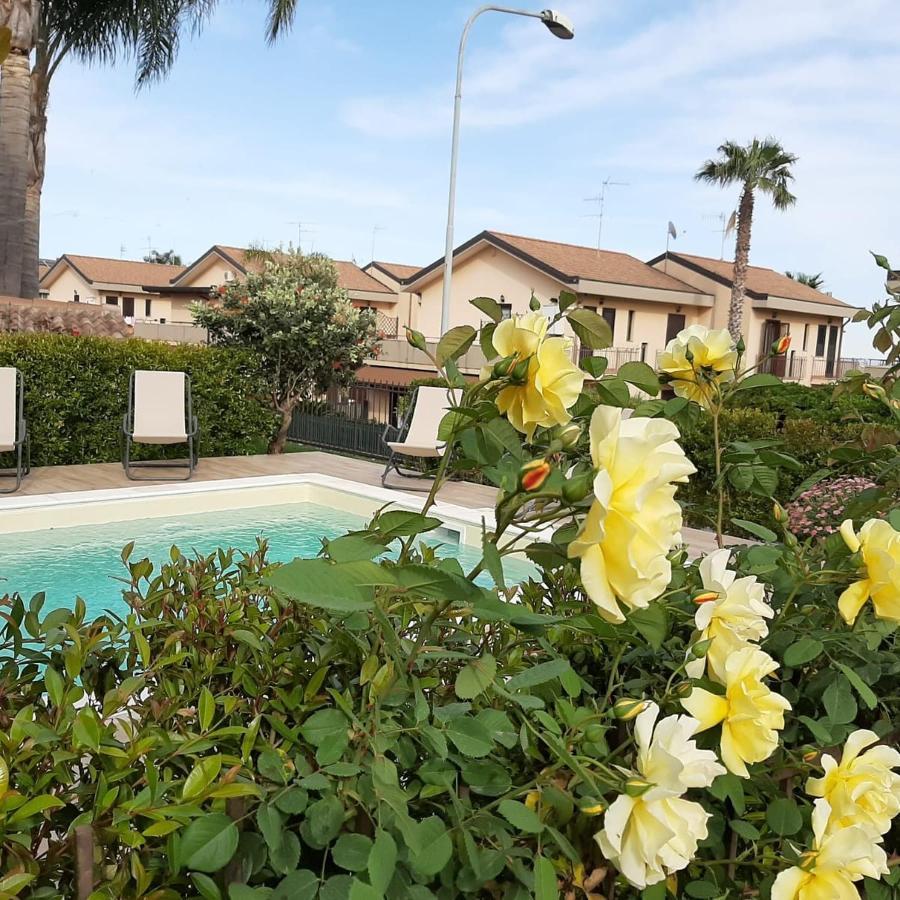 Casa Vacanze Etna Cocus Santa Venerina Eksteriør bilde