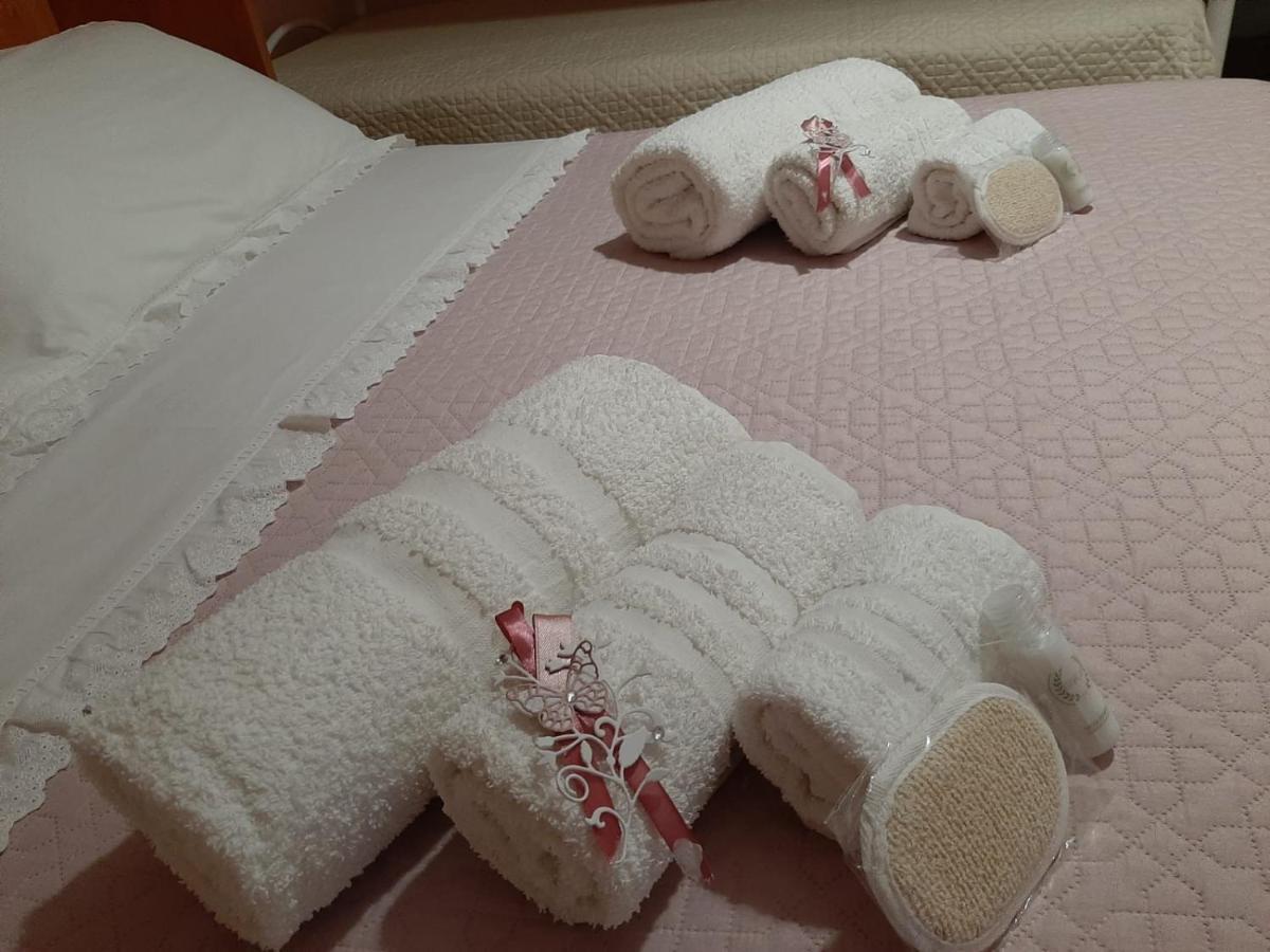 Casa Vacanze Etna Cocus Santa Venerina Eksteriør bilde