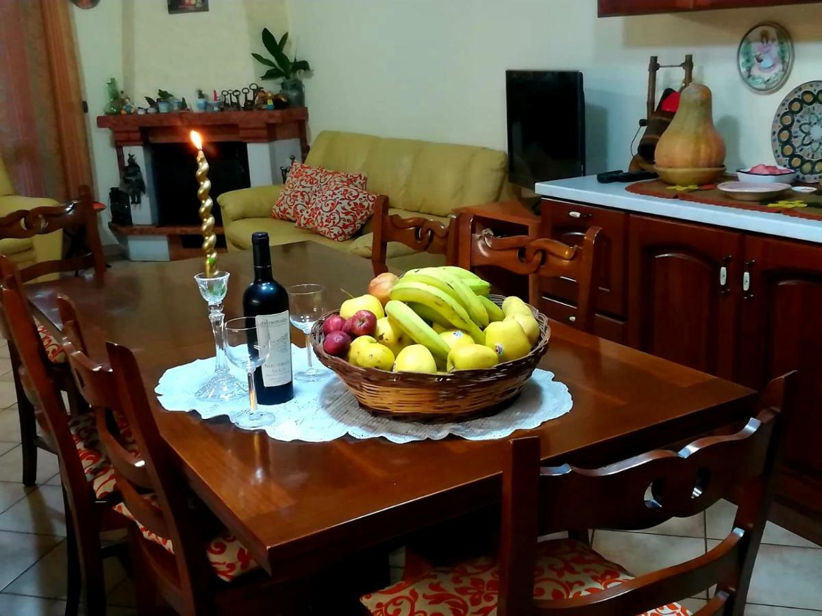 Casa Vacanze Etna Cocus Santa Venerina Eksteriør bilde