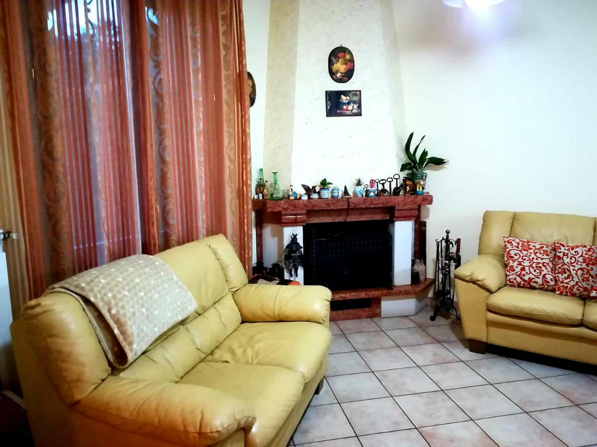 Casa Vacanze Etna Cocus Santa Venerina Eksteriør bilde