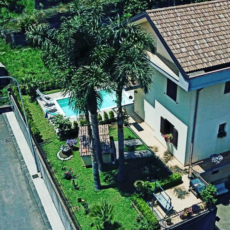 Casa Vacanze Etna Cocus Santa Venerina Eksteriør bilde