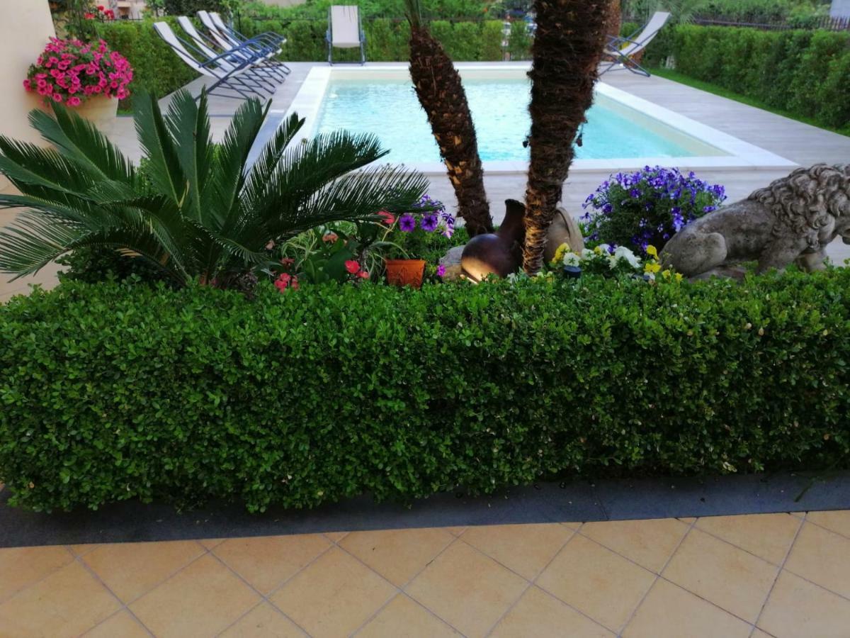 Casa Vacanze Etna Cocus Santa Venerina Eksteriør bilde